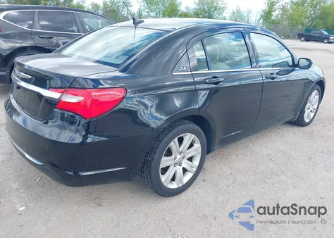 2012 Chrysler 200 Touring z USA, uszkodzony, nr VIN 1C3CCBBBXCN181764
